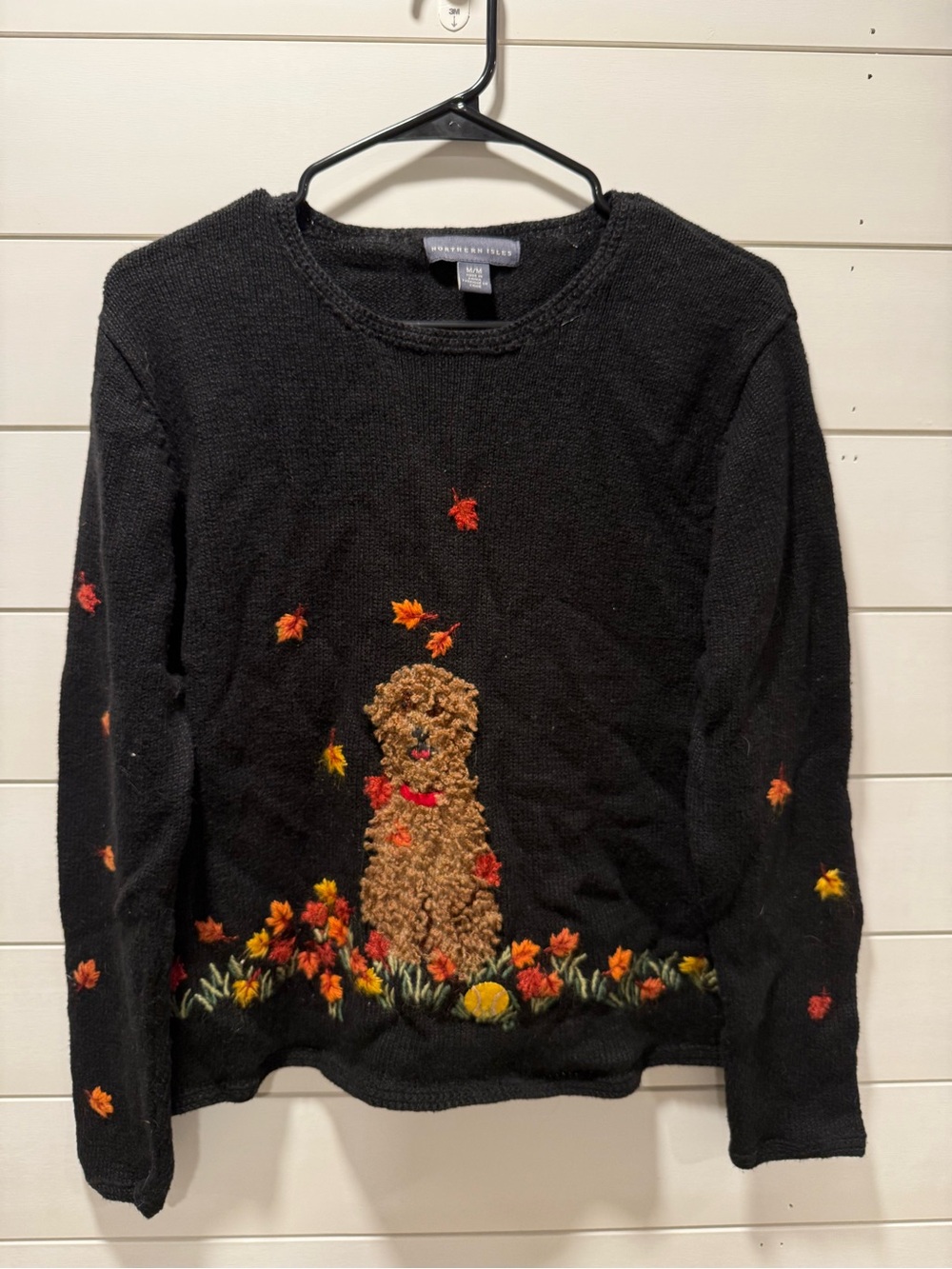 Northern Isles Dog Autumn leaves sweater